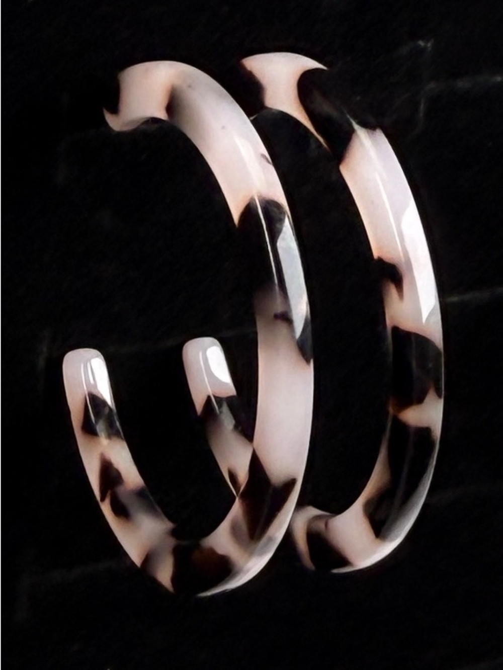 Vintage Lucite Tortoise Shell Hoop Pierced Earrings